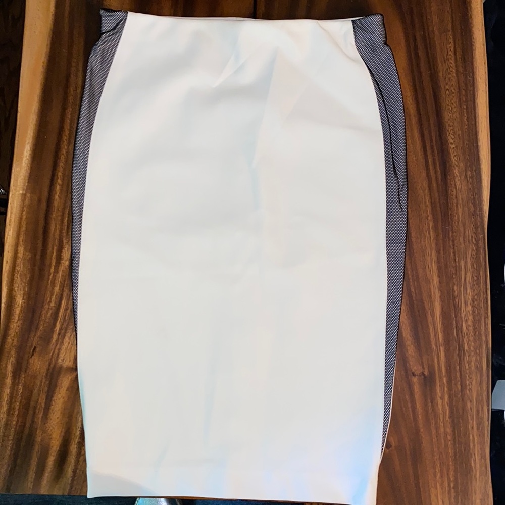 Robert Rodriguez | White stretch Pencil Skirt & Matching Top.| Both Size 8.